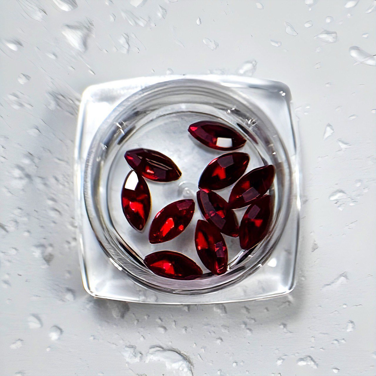 Pedrería 02 Navette Rojo Rubí para Uñas – Cristales Profesionales de Alto Brillo